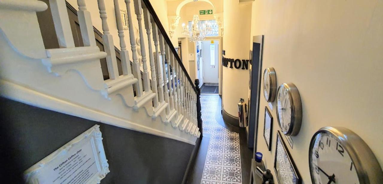 The Clifton Bed & Breakfast South Shields Exterior photo